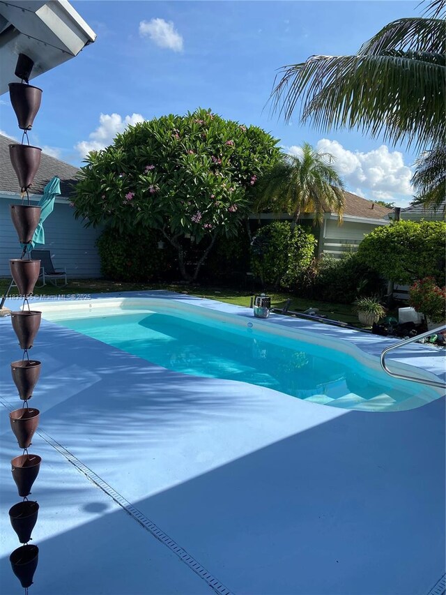 14135 SW 100th Ln, Miami, FL 33186 - outdoor pool with a patio area