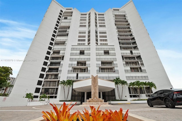 300 Three Islands Blvd Unit 707, Hallandale Beach, FL 33009 - photo 1
