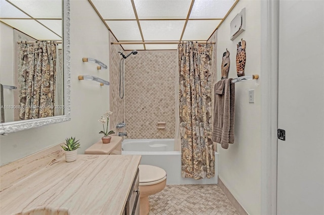 1426 NE 105th St Unit D9, Miami Shores, FL 33138 - bathroom featuring vanity and shower / bath combo with shower curtain