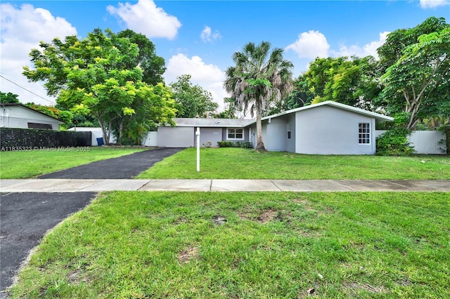 15831 Palmetto Club Dr, Miami, FL 33157 - view of front of home with stucco siding and driveway