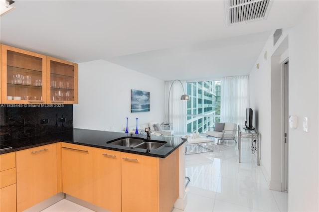 6801 Collins Ave Unit 1415, Miami Beach, FL 33141