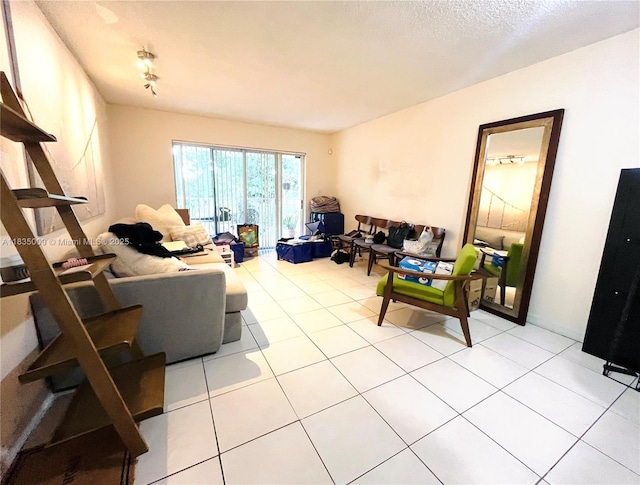 9974 SW 88th St Unit 1033, Miami, FL 33176 - living area featuring tile patterned floors