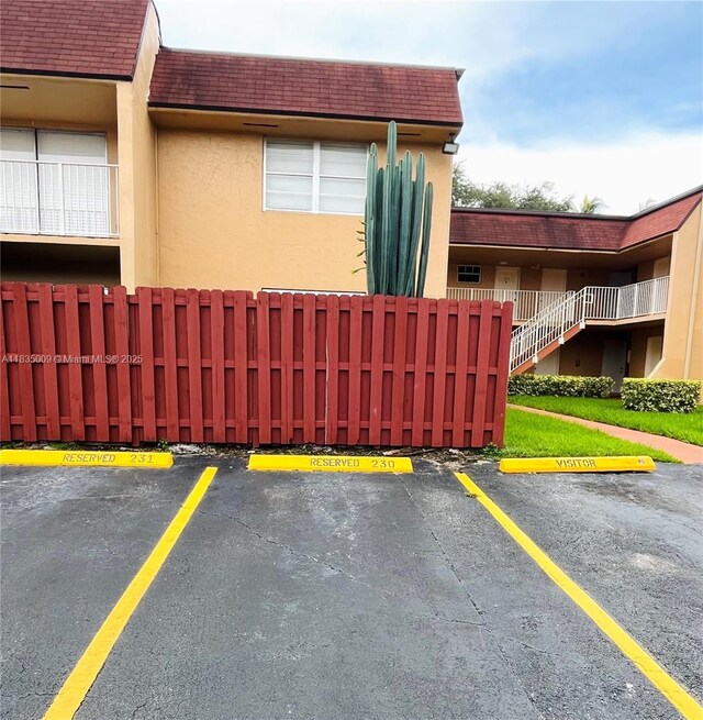 9974 SW 88th St Unit 1033, Miami, FL 33176 - view of uncovered parking lot