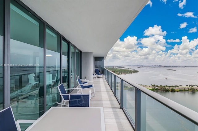 3131 NE 7th Ave Unit 4001, Miami, FL 33137 - balcony featuring a water view