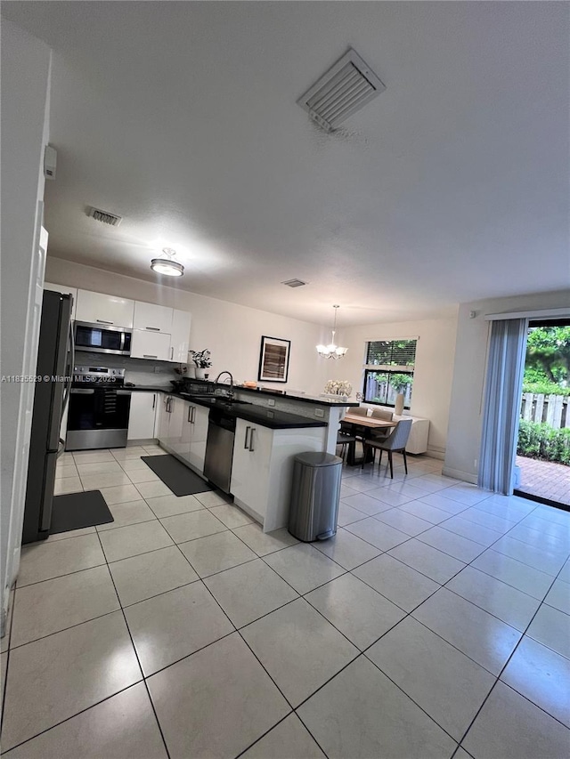 9866 NW 10th St, Miami, FL 33172 - photo 7