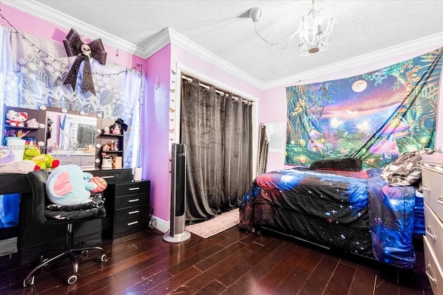 1890 W 56th St Unit 1411, Hialeah, FL 33012 - bedroom featuring wood finished floors, a textured ceiling, crown molding, a chandelier, and an office area
