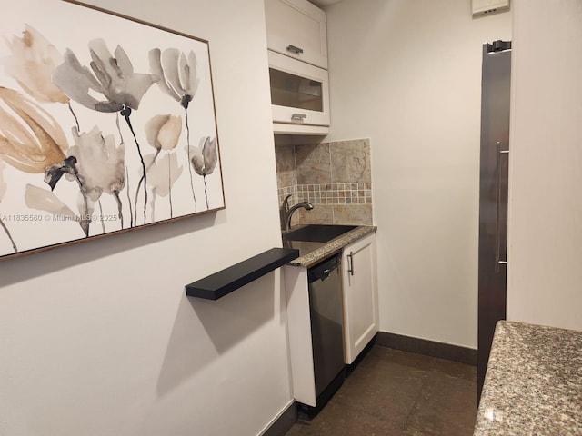 124 NE 19th Ct Unit 206B, Wilton Manors, FL 33305 - photo 3