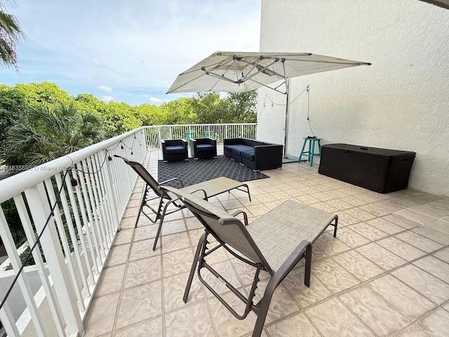 280 SW 20th Rd Unit 404, Miami, FL 33129 - patio / terrace featuring an outdoor living space