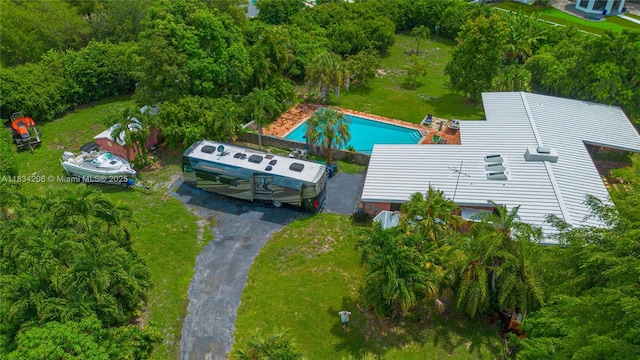 6801 SW 136th St, Pinecrest, FL 33156 - bird's eye view of a pool area