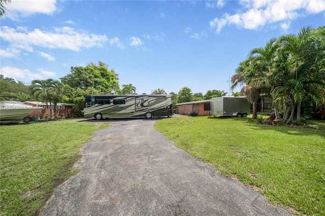 6801 SW 136th St, Pinecrest, FL 33156 - view of front of home with a front yard