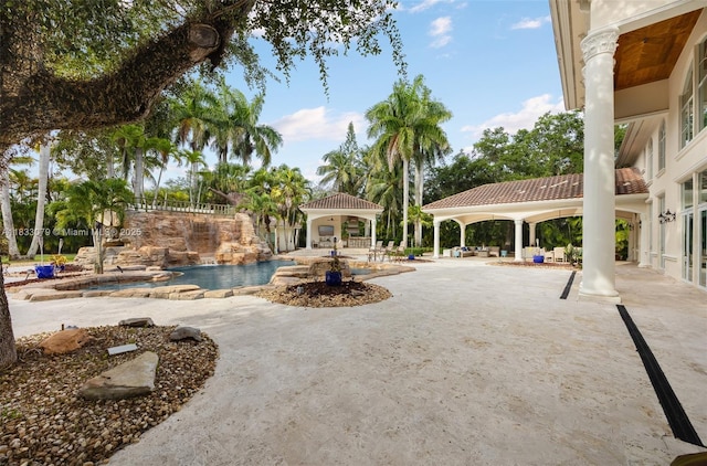 7245 SW 104th St, Pinecrest, FL 33156 - view of home's community with a gazebo, a patio, and a pool