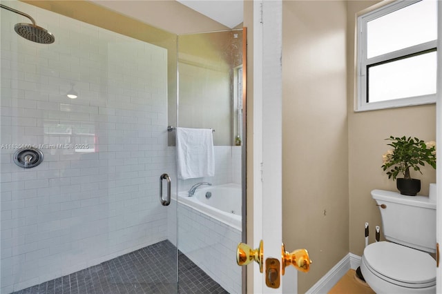 334 Colony St, Kissimmee, FL 34758 - full bath with a shower stall, tile patterned floors, and a garden tub