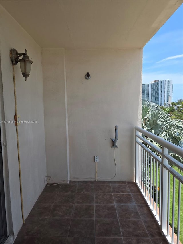 400 Kings Point Dr Unit 401, Sunny Isles Beach, FL 33160 - view of balcony