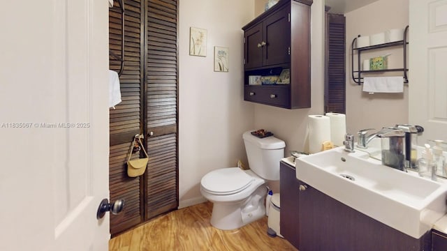 15 Laredo Pl Unit 2-7, Davie, FL 33324 - bathroom featuring vanity and wood finished floors