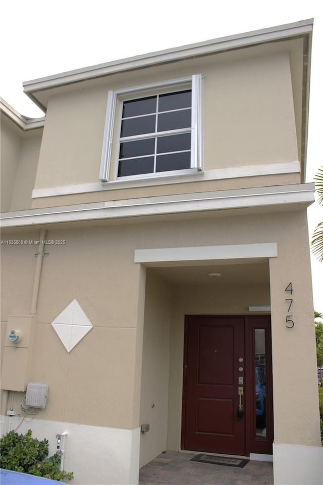 475 NE 5th Ln, Florida City, FL 33034 - entrance to property with stucco siding