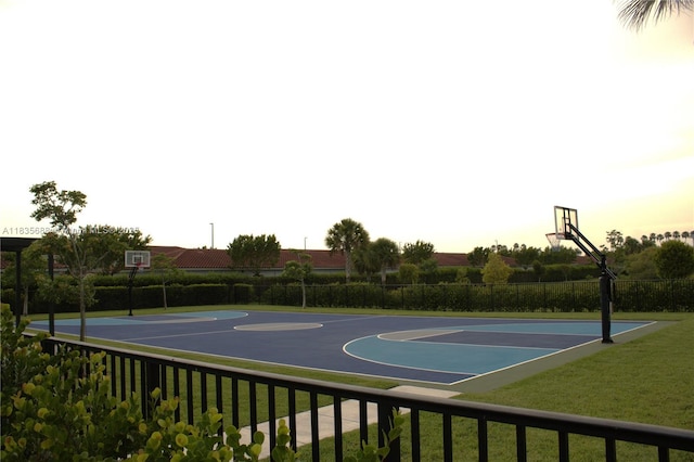 475 NE 5th Ln, Florida City, FL 33034 - view of sport court featuring community basketball court
