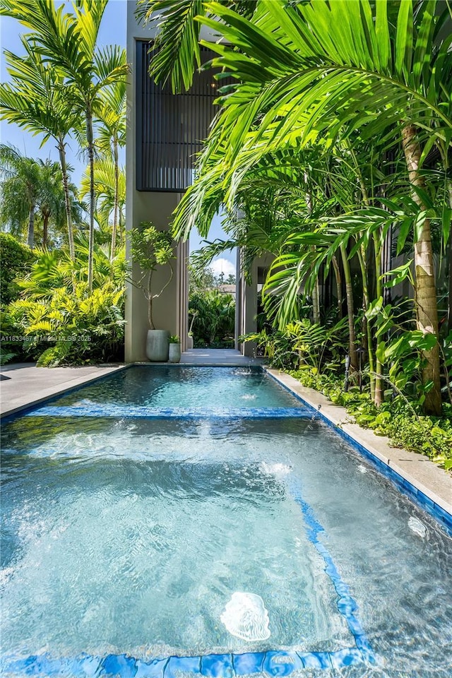 3910 Battersea Rd, Miami, FL 33133 - view of pool featuring an in-ground hot tub