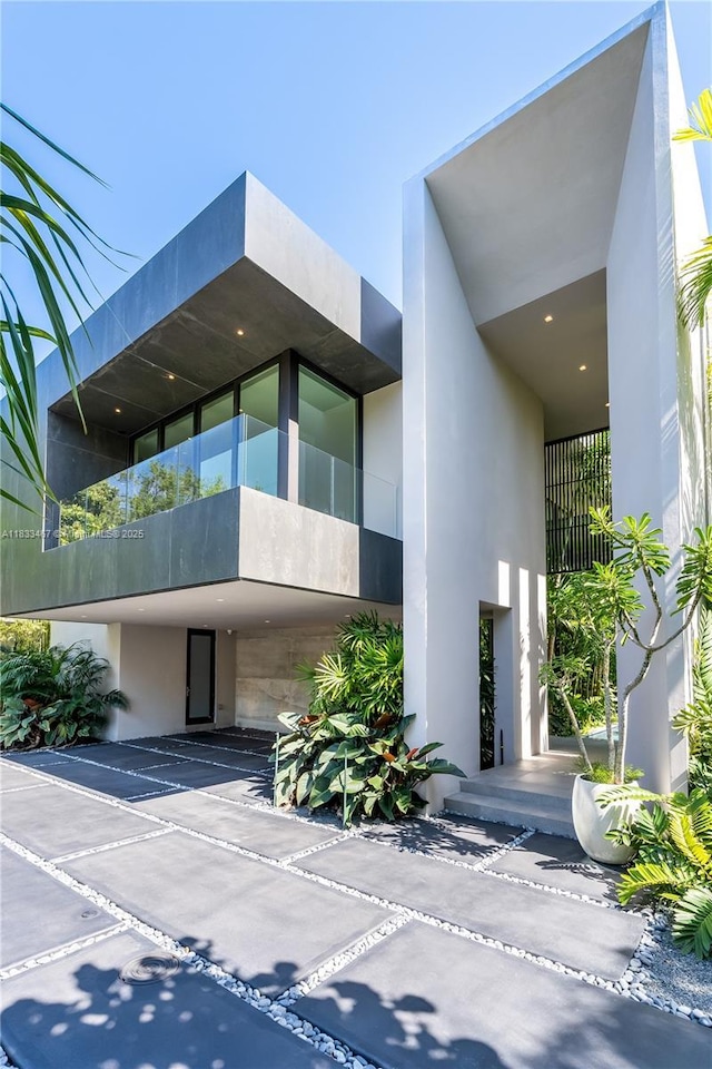 3910 Battersea Rd, Miami, FL 33133 - view of building exterior