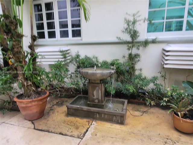 349 Meridian Ave Unit B103, Miami Beach, FL 33139 - view of patio