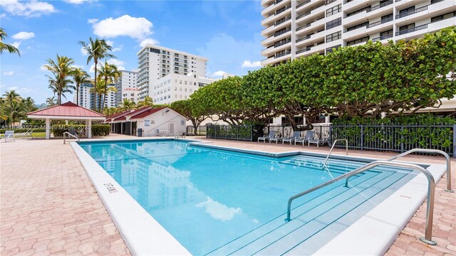 2555 Collins Ave Unit Ph101, Miami Beach, FL 33140 - photo 41
