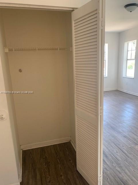 1244 Pennsylvania Ave Unit 306, Miami Beach, FL 33139 - view of closet