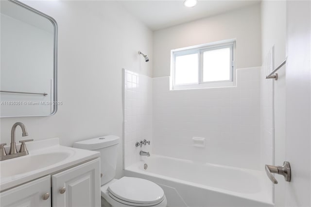 4516 Mainland Dr, Tamarac, FL 33319 - full bath with vanity and shower / washtub combination