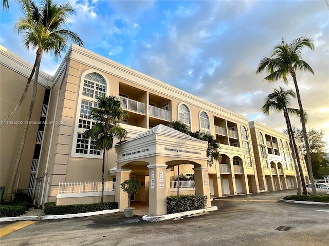 1280 S Alhambra Cir Unit 1310, Coral Gables, FL 33146 - view of building exterior
