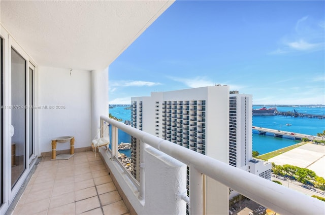 1717 N Bayshore Dr Unit A-3453, Miami, FL 33132 - balcony with a water view