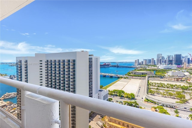 1717 N Bayshore Dr Unit A-3453, Miami, FL 33132 - balcony featuring a water view and a city view