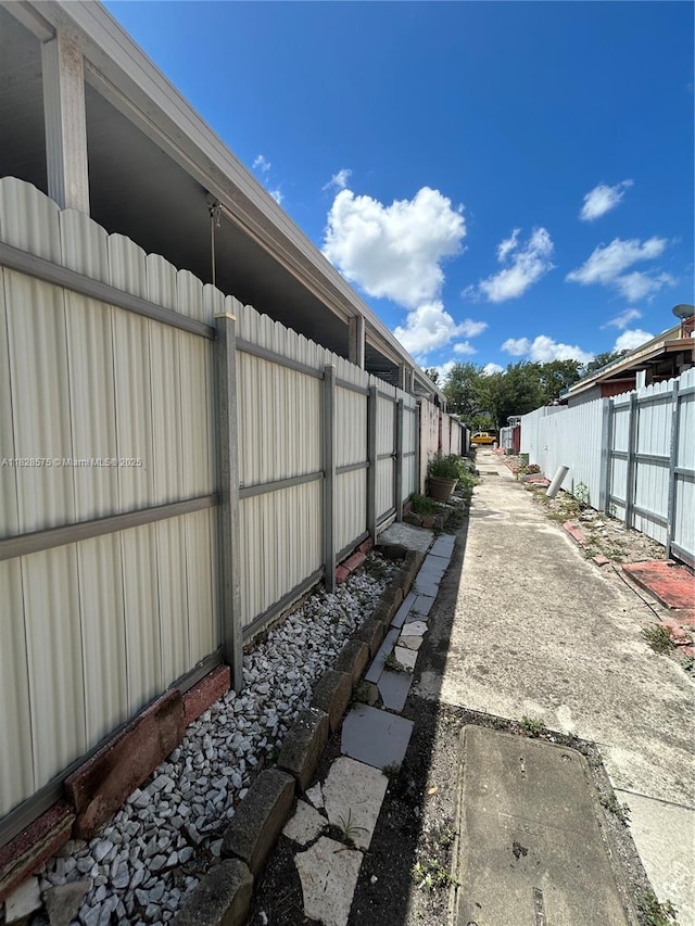 7060 W 2nd Way Unit 7060, Hialeah, FL 33014 - view of yard