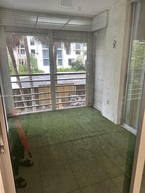 17890 W Dixie Hwy Unit 219, Miami, FL 33160 - view of unfurnished sunroom