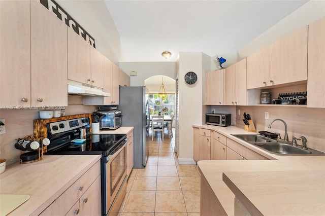 15218 SW 181st Ter, Miami, FL 33187 - photo 12