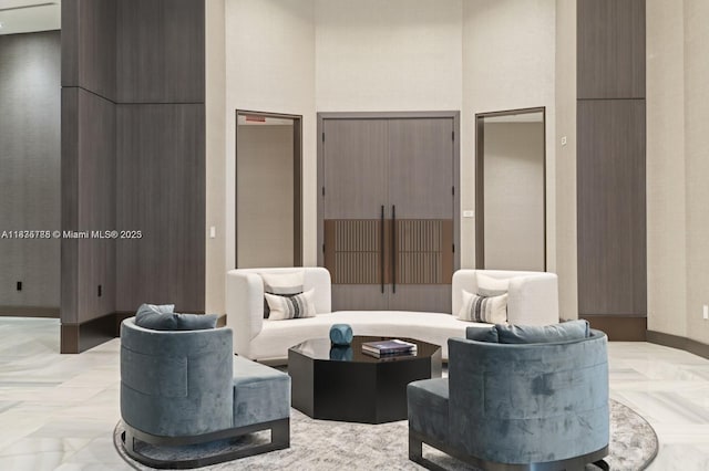 4100 Island Blvd Unit 701, Aventura, FL 33160 - community lobby featuring a high ceiling