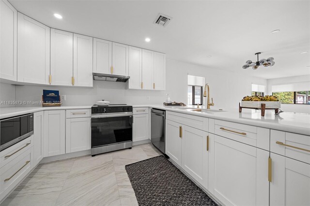 500 NW 7th Ct, Hallandale Beach, FL 33009 - full bathroom with shower / bathtub combination with curtain and vanity