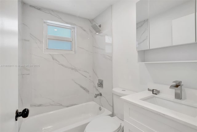1260 SW 4th St, Miami, FL 33135 - full bath featuring vanity and shower / tub combination