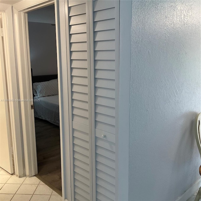 9201 Sunrise Lakes Blvd Unit 205, Sunrise, FL 33322 - detailed view of a textured wall