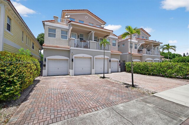 217 SW 11th St, Fort Lauderdale, FL 33315 - photo 1