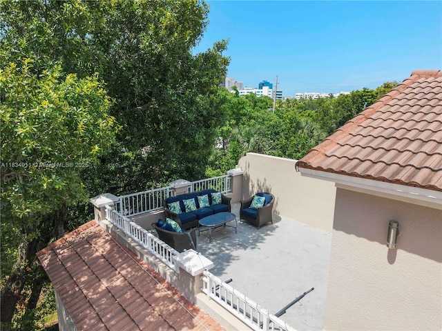 217 SW 11th St, Fort Lauderdale, FL 33315 - wooden terrace with an outdoor hangout area