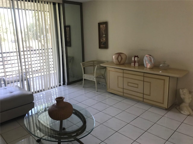 1101 Colony Point Cir Unit 206, Pembroke Pines, FL 33026 - photo 8