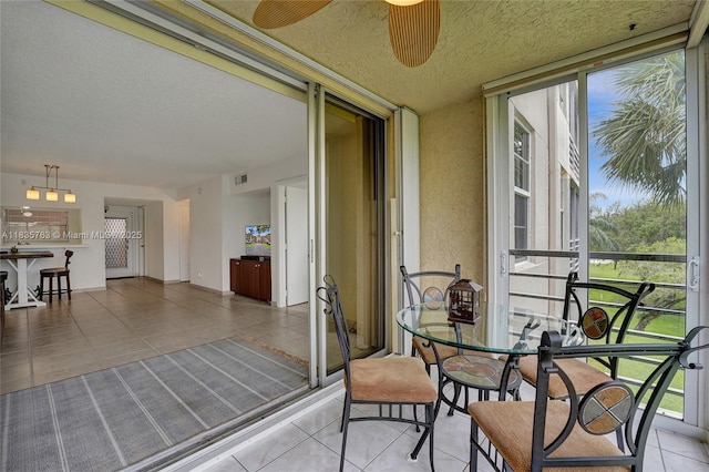 1911 Sabal Palm Dr Unit 304, Davie, FL 33324 - sunroom with ceiling fan