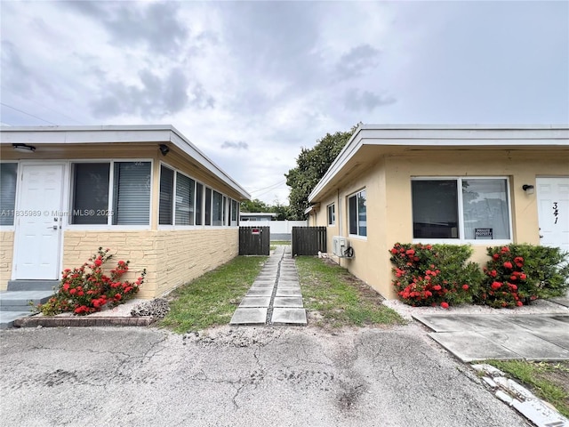 341 S 24th Ave, Hollywood, FL 33020 - photo 1