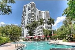 3400 NE 192nd St Unit 1403, Aventura, FL 33180 - view of community pool