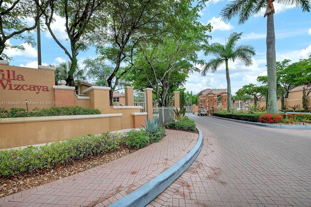 8511 NW 141st Ter Unit 402, Miami Lakes, FL 33016 - photo 33