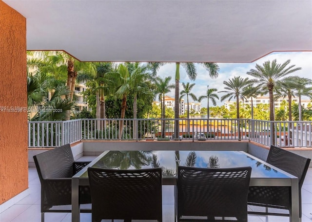 785 Crandon Blvd Unit 302, Key Biscayne, FL 33149 - patio / terrace with an outdoor hangout area