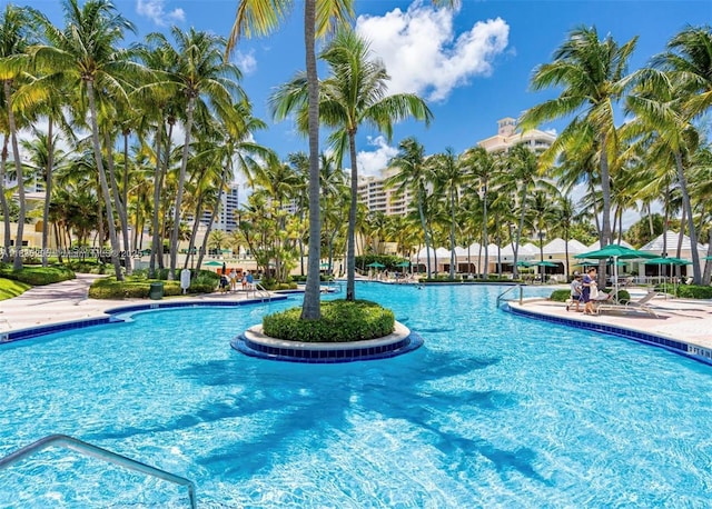 785 Crandon Blvd Unit 302, Key Biscayne, FL 33149 - community pool with a patio