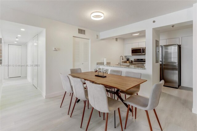1200 Brickell Bay Dr Unit 2424, Miami, FL 33131 - photo 4