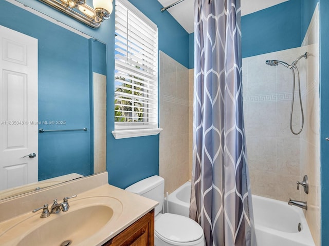 2249 NE 9th Ave, Wilton Manors, FL 33305 - bathroom with shower / bath combo with shower curtain and vanity