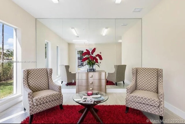 555 E Dania Beach Blvd Unit 5, Dania Beach, FL 33004 - living area with plenty of natural light