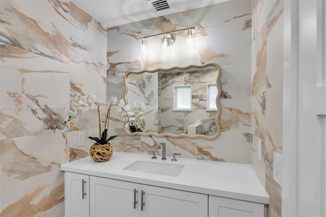 126 Villa Bella Dr, Islamorada, FL 33036 - bathroom with vanity
