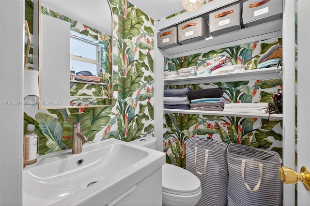 1340 Lincoln Rd Unit 403, Miami Beach, FL 33139 - bathroom with a sink and toilet